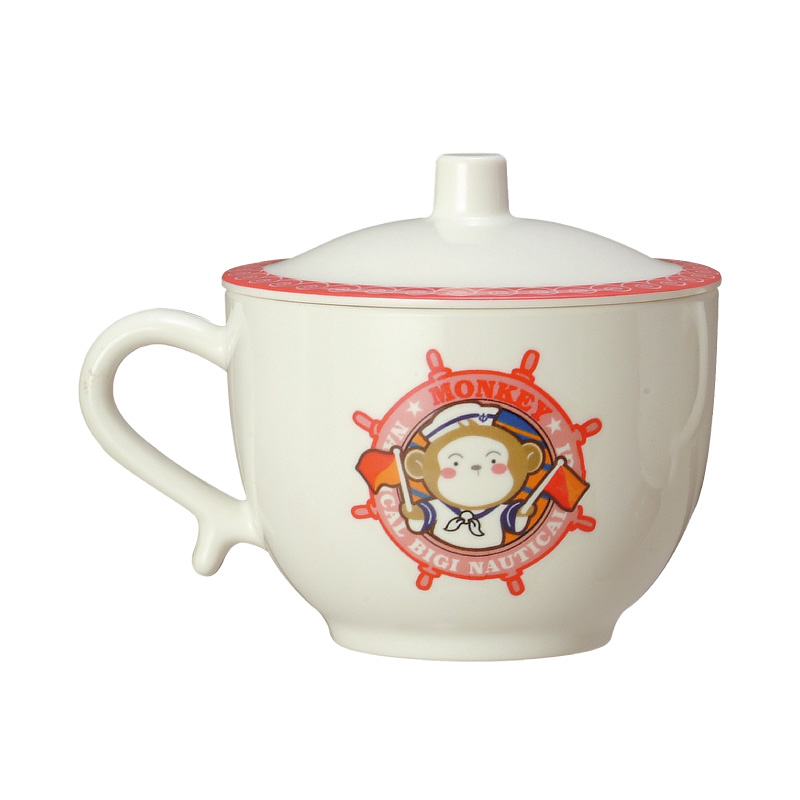 Instant noodle cup with lid
