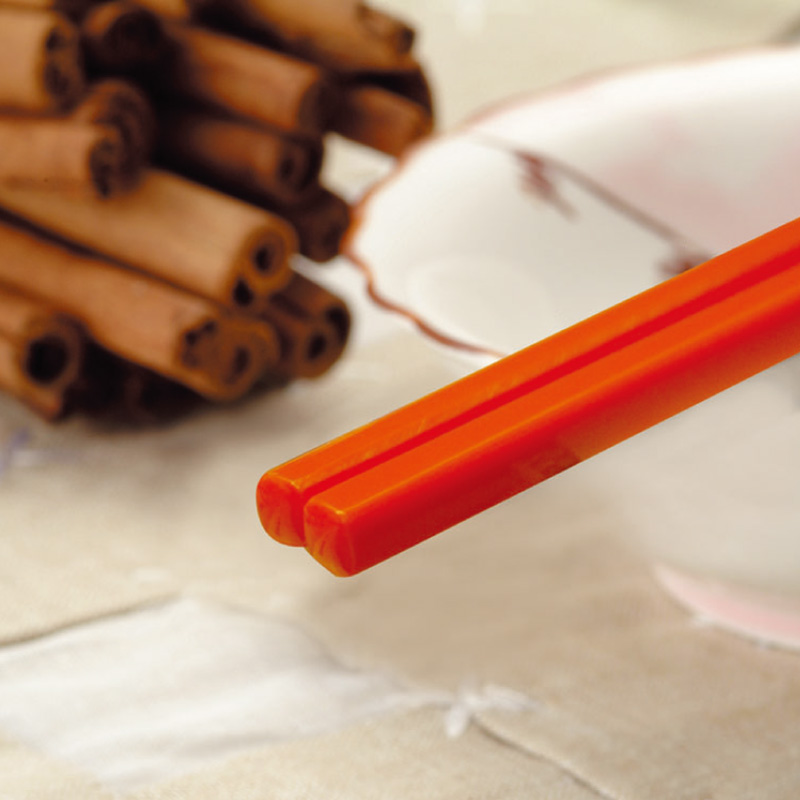 Nine inches of Kyoto chopsticks red