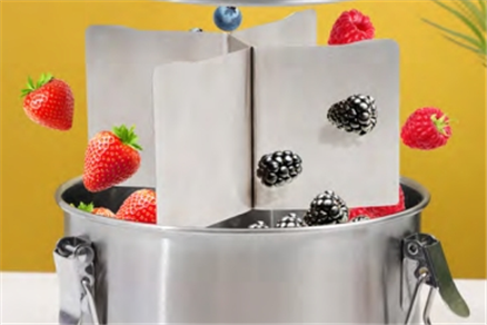 Round leakproof food container withremovable divider
