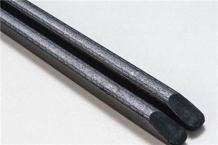Day sharpening chopsticks